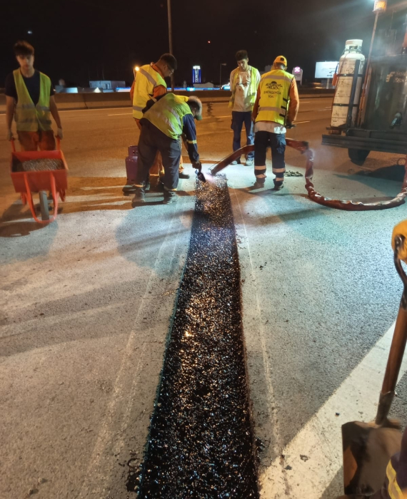 SELLADOR BITAFLEX SA 20 EN AUTOPISTAS DE BUENOS AIRES